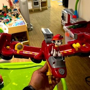 Paw Patrol - Flip & Fly Marshall, 2-in-1 Transforming Vehicle